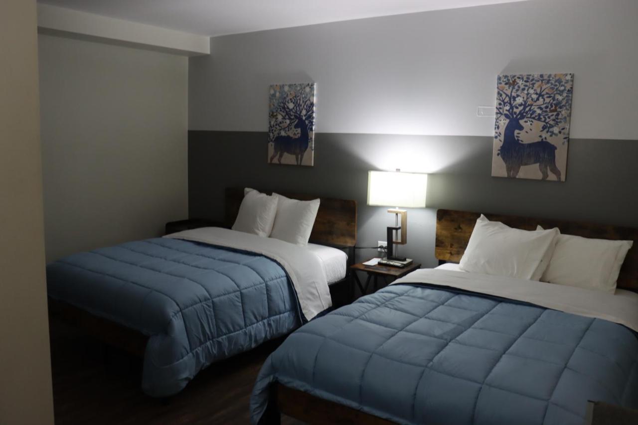 Timberland Inn & Restaurant Swan River Bagian luar foto