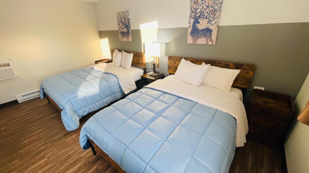 Timberland Inn & Restaurant Swan River Bagian luar foto
